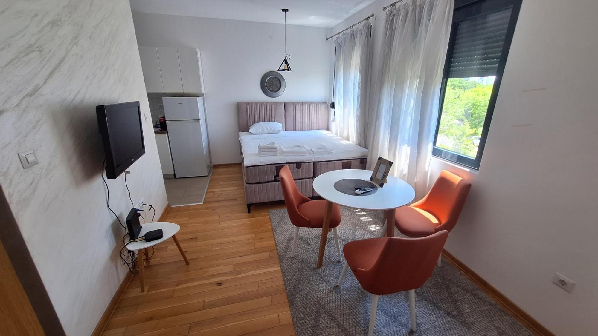Lijepo Pozicioniran Stan, Atrakcije Blizu Apartment Podgorica Exterior photo